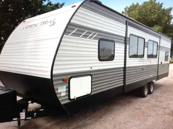 Practical kitchen setup with efficient cooking capability 910 Linda Vi 1