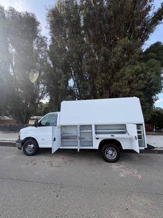 2019 Chevrolet EXPRESS G3500 DUALLY - Photo 8