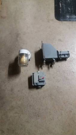 T Box Connector - Duplex Outlet - Light Receptacle 1
