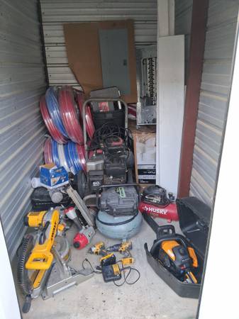 Storage unit full 1