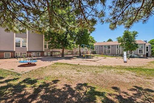 $1,545 / 3br - 1000ft2 - 3 BD, Online Maintenance Request, Black Appliances (360 N Murray Blvd, Colorado Springs, CO)63668468955777122