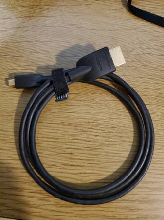 Micro-HDMI to HDMI Cable 1