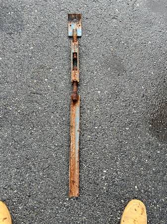 Concrete turnbuckles 1
