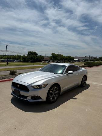 2015 Ford Mustang - $14,000 (Irving)63479140234627121