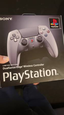 Playstation 30th anniversary dual sense edge controller 1