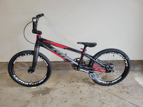 Tangent Rift ES20 - Pro 1