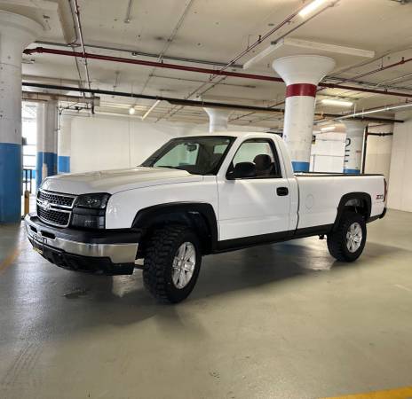 2006 CHEVROLET SILVERADO 1500 WT - $7,50063618795500545121