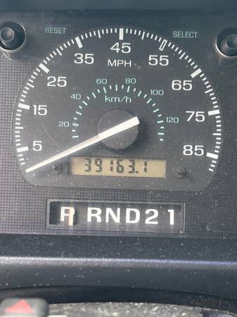 Ford Econoline E-150 Cargo Van 1996 - $7,000 (Mountlake Terrace)63654706824705122