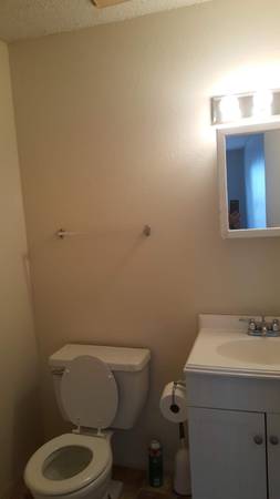 $900.00 / 2br - 880ft2 - Quiet residential neighborhood close to LSU.63678527272067123