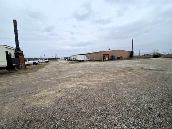 $1,850,000 / 24860ft2 - EN VENTA: ¡¡2400 S Business 45!! (Corsicana)64305505067138120