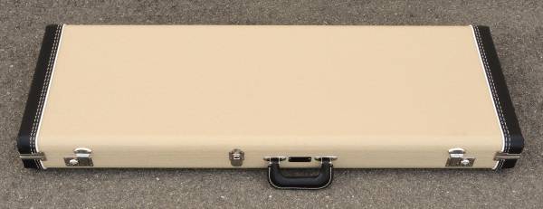 Fender REISSUE 1963 Stratocaster/Telecaster Case - White W/ Orange Int 1