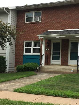 $1,095 / 2br - 1370ft2 - Excellent townhouse available October 1st (Altoona)63845957975811121