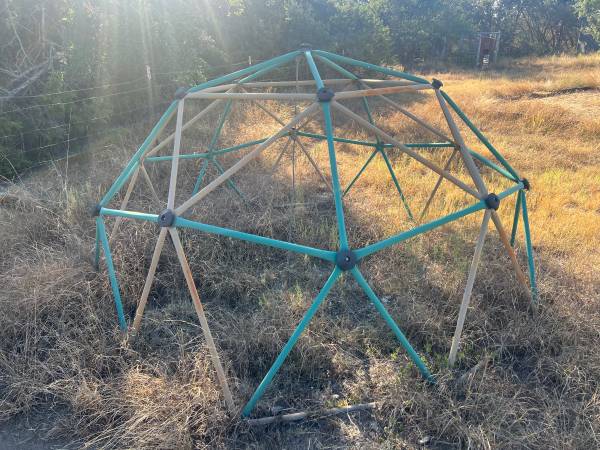 Playground Geo Climb 1