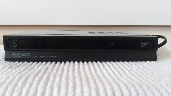 APEX DIGITAL TV CONVERTER 1