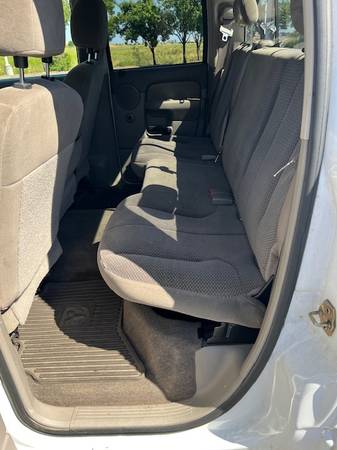 2005 Dodge Ram 1500 4x4 - $7,500 (petaluma)63486967445379123