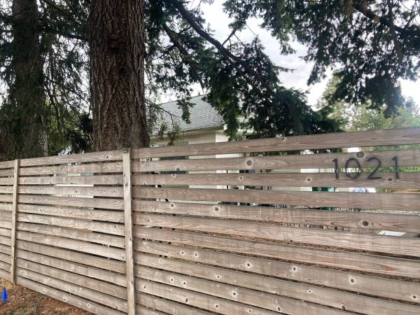 $389,000 / 3br - 1750ft2 - 3bed/1bath + large lot (Moscow)63980821769218123