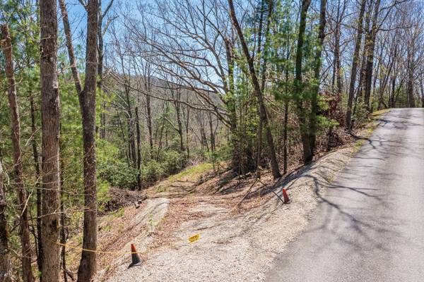 $89,999 Land ONLY! Fairview Forest Dr. (Fairview)64029373411841122