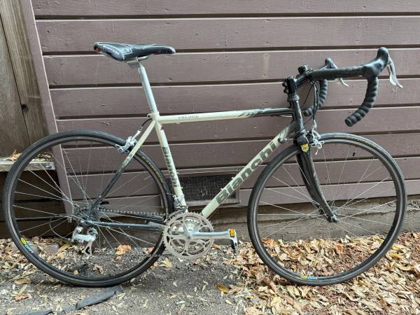 Bianchi Veloce Road Bike – 53 cm 1