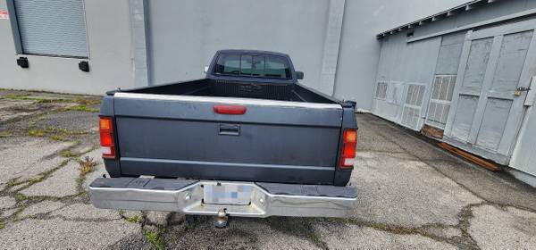 1995 Dodge Dakota SLT V8 - Low Miles! 8' Long Bed - $3,995 (Los Angeles)63436241969921122