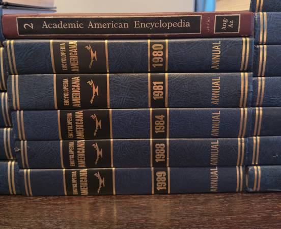 ENCYCLOPEDIA AMERICANA - books & magazines - by owner - sale