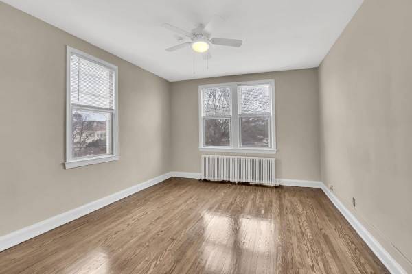 $1,575 / 1br - 900ft2 - 1BD 1BA, Pet Friendly, Availability 24 Hours (315 Franklin St NE, Washington, DC)63779216396419123