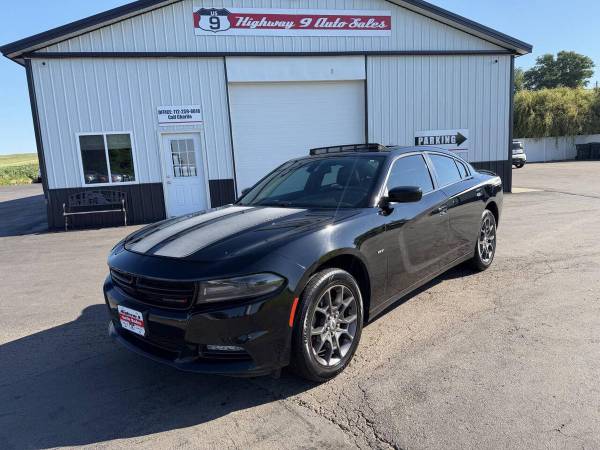 2018 Dodge Charger **us9.com** 1