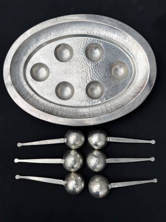 Pottery Barn Serving Tray With Six Serving Spoons Will meet for pickup 1