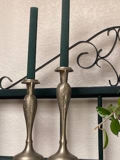 Set of two silver tone filigreed candlesticks 1