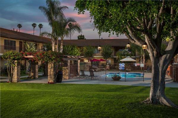 Private Patio, 24/7 Online Resident Portal, Central Air Conditioning 1