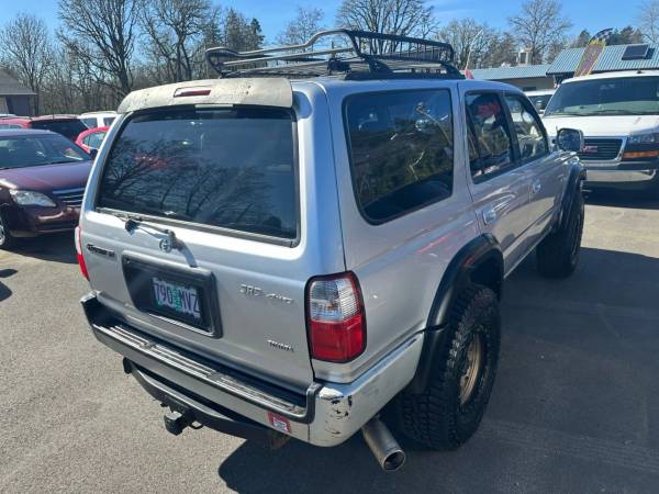2001 Toyota 4Runner 4x4 4WD 4 Runner SR5 Sport Utility 4D SUV - $10,495 (Free Shipping 300 Miles!)63435628022531122
