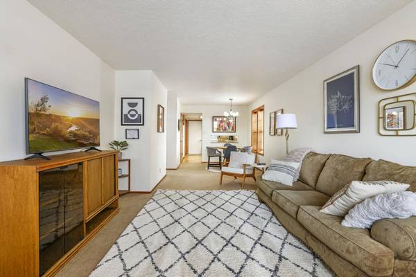 $1,550 / 2br - 940ft2 - Fully Furnished 2 Bed 1 Bath Condo (Twin Falls)63817161748355124