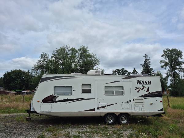 2011 Northwood Nash - $10,00063442861015683121