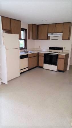 $1,650 / 2br - 2 BR duplex (Montague Center, MA)64017046506242123