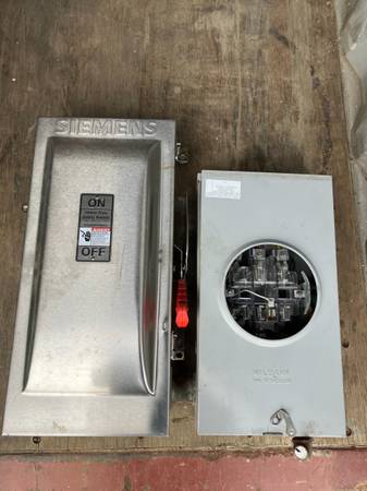 Meter Socket and Electric Disconnect 1
