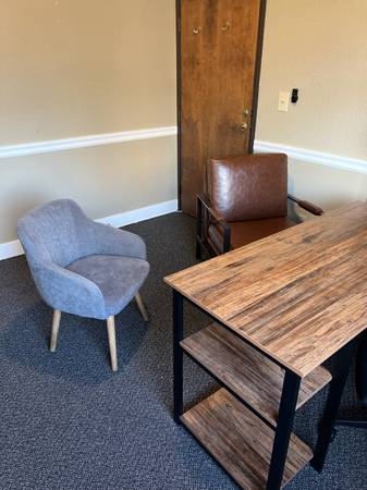 $865 / 130ft2 - Gorgeous Office - Private - Union Street (marina / cow hollow)63824665732099121