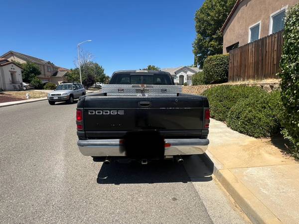 2001 Dodge Ram 1500 - $3,000 (brentwood / oakley)63487177152131121