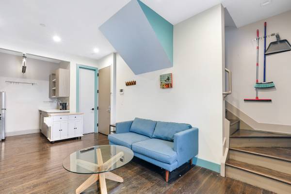 $1,460 / 3br - Avail Immediate -- Duplex apartment needs a roommate! (Bushwick)64033632504450124