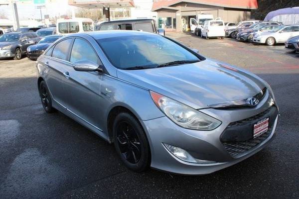 2014 Hyundai Sonata Hybrid 4dr Sedan - $11,500 (Renton)63475247046913121