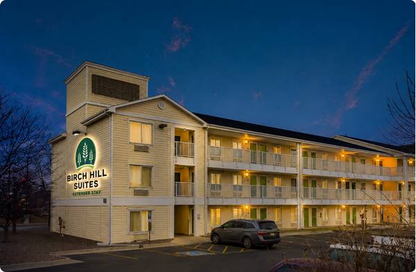 Managers Special for Your First Month - A Smart Apartment Alternative! 1