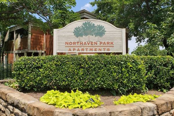$1,275 / 1br - 546ft2 - Everyone can apply today with only $15.00 (11457 Dennis Rd, Dallas, TX)63796555674115120