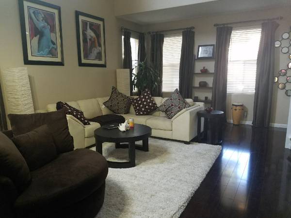 $1,400 / 1br - 170ft2 - Room for Rent in a safe neighborhood (watsonville)63940544023682120