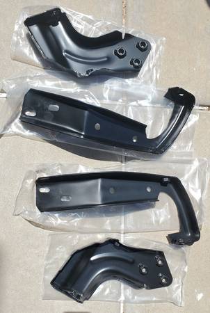 OBS C1500 K1500 front bumper brackets 1