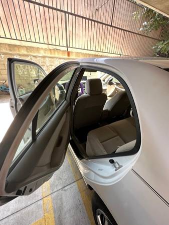 2005 Toyota Corolla - $6,200 (Los Ángeles)63618267830017121