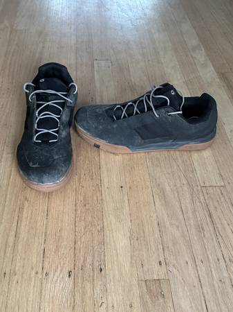 Crank Brothers Stamp Shoes sz 14 1