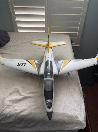 Eflite 64mm Viper RC plane 1