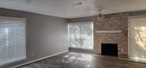 $1,695 / 2br - 900ft2 - 2/1.5 Townhome for $1695 near Northwest Hills/Far West! Patio/Pool! (Far West/Mopac)63922560488834122