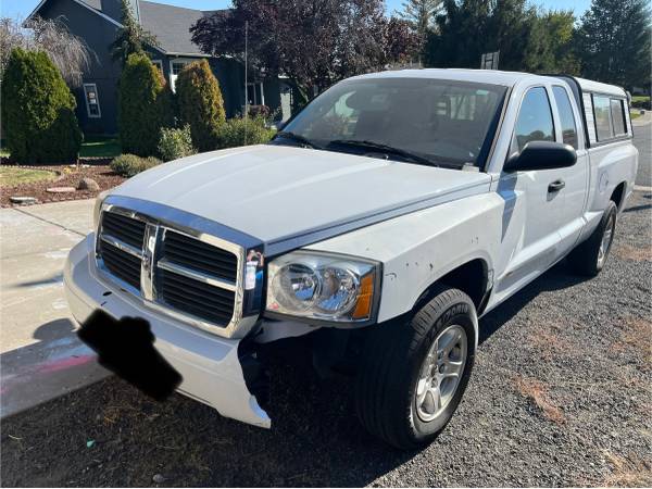 2006 Dodge Dakota Pickup – 139k Miles – Camper Top Included - $8,800 (Yakima)63436932882691122