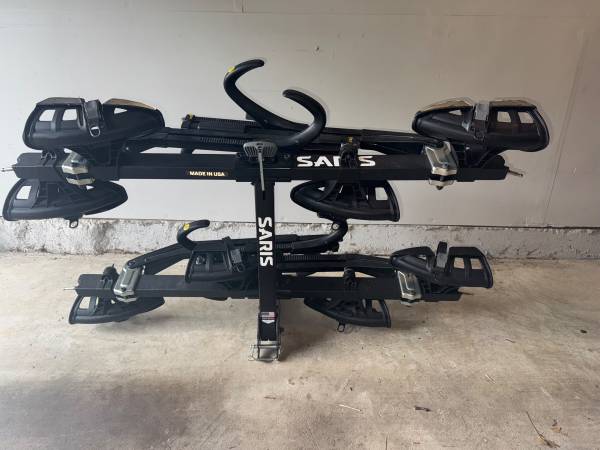 SARIS Freedom SuperClamp EX 4 BikeTray Hitch Car Rack 1