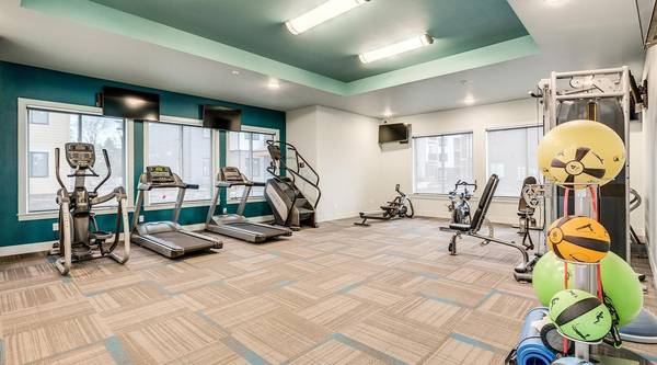 $1,496 / 1hab - 786ft2 - Hermoso departamento de 1 habitación con piscina, gimnasio 24 horas y centro comunitario (Brush Prairie)63777362783235121