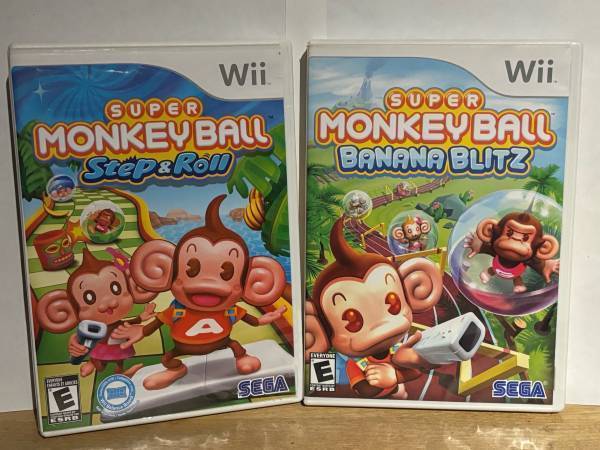 Nintendo Wii: Super Monkey Ball: Banana Blitz & Step and Roll 1